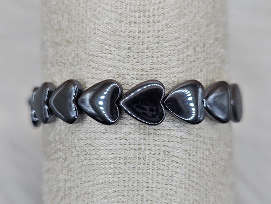 Cœur d’Acier – Hematite Heart Bracelet