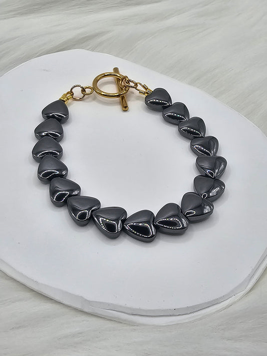 Cœur d’Acier – Hematite Heart Bracelet